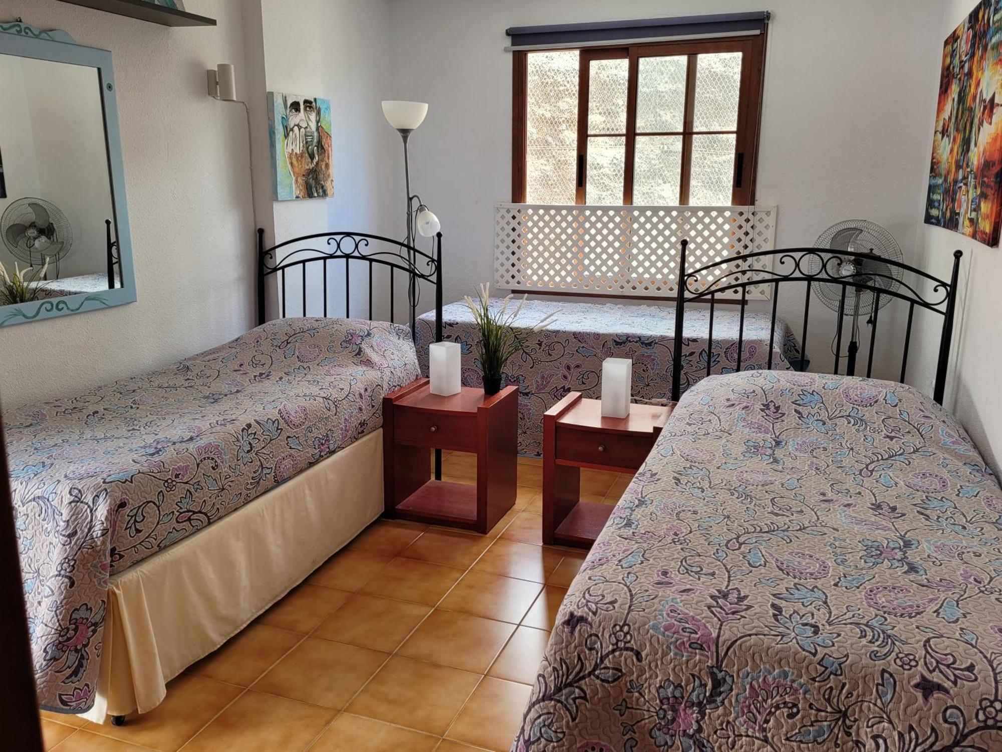 Penthouse De Roca In Poblado Marinero Apartment Acantilado de los Gigantes Luaran gambar
